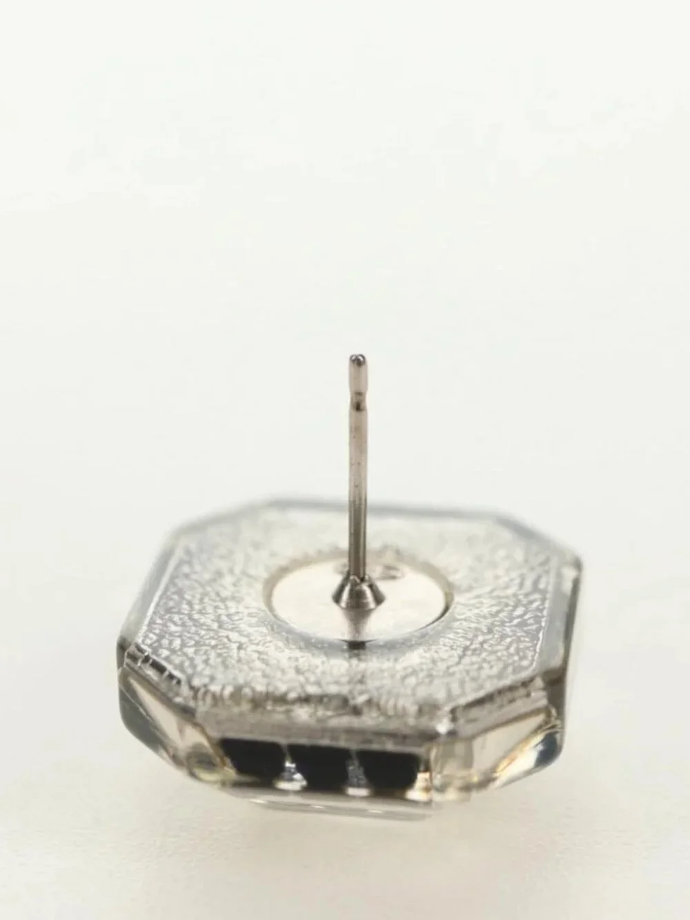 CHANEL COCO Mark Pierce metal Clear CC Auth 181297M